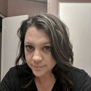 Meet your Posher, Traci